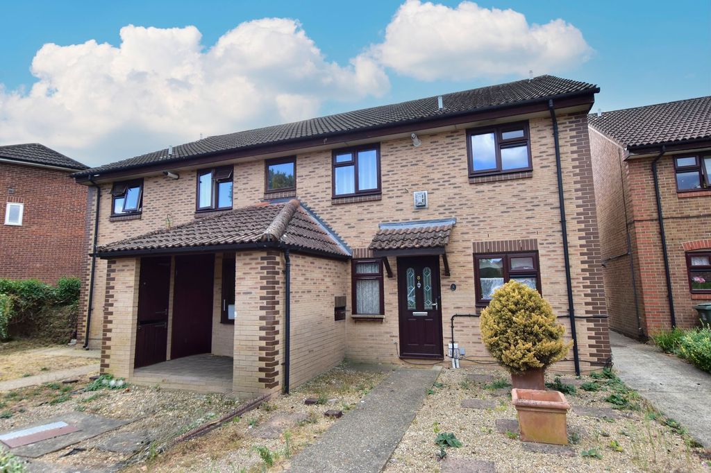 Property photo 1 of 11