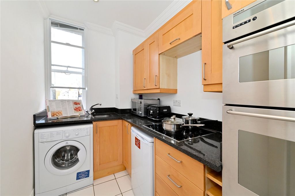 Property photo 3 of 9 Picture No. 04