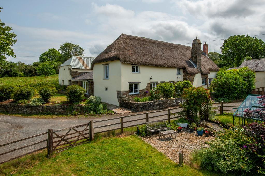 Property photo 1 of 25 Image