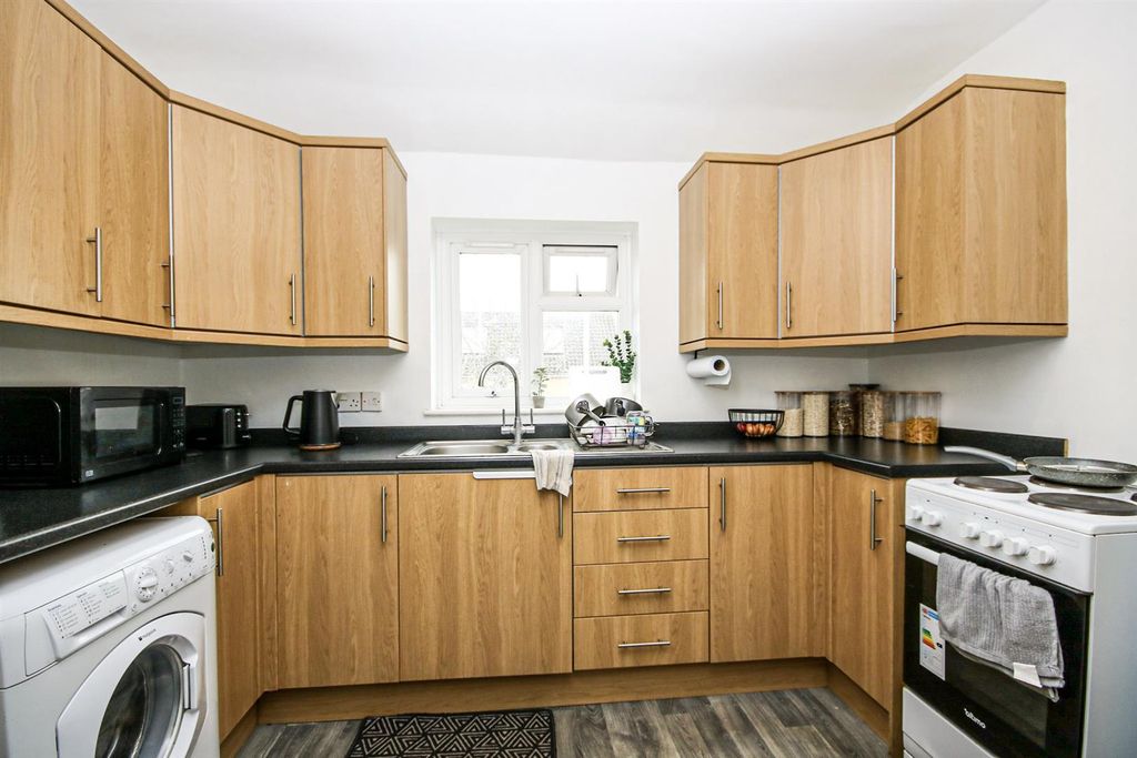 Property photo 3 of 9 1-Img_7589.Jpg