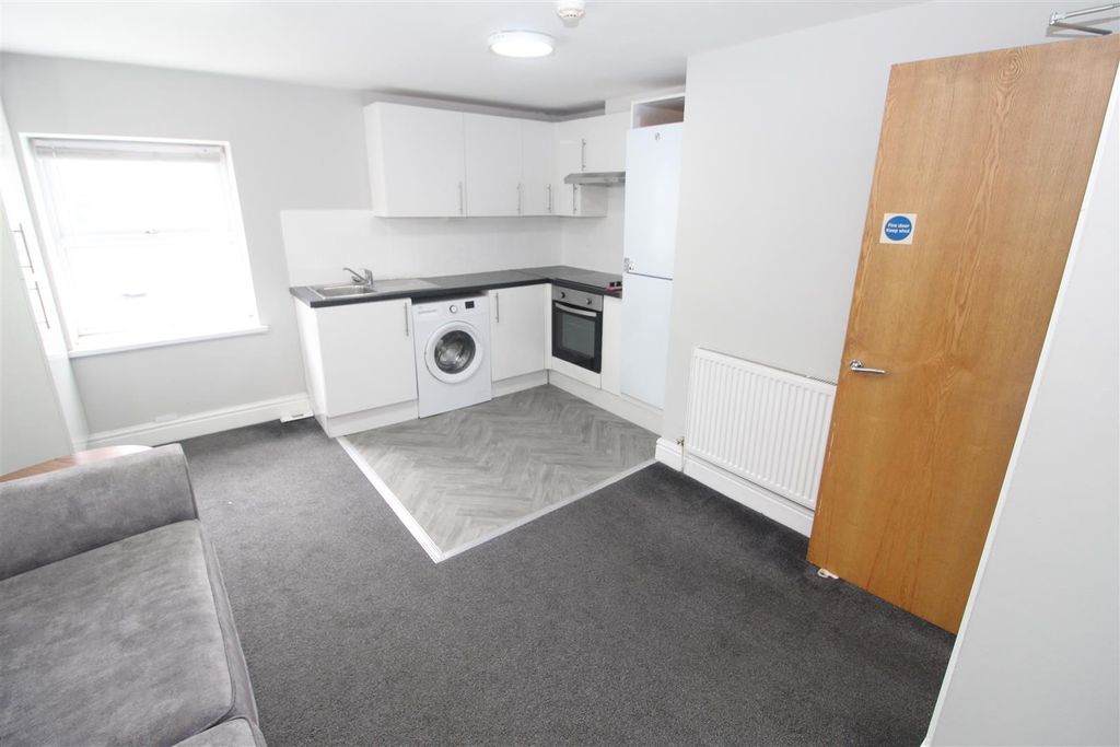 Property photo 3 of 16 Img_2699.Jpg