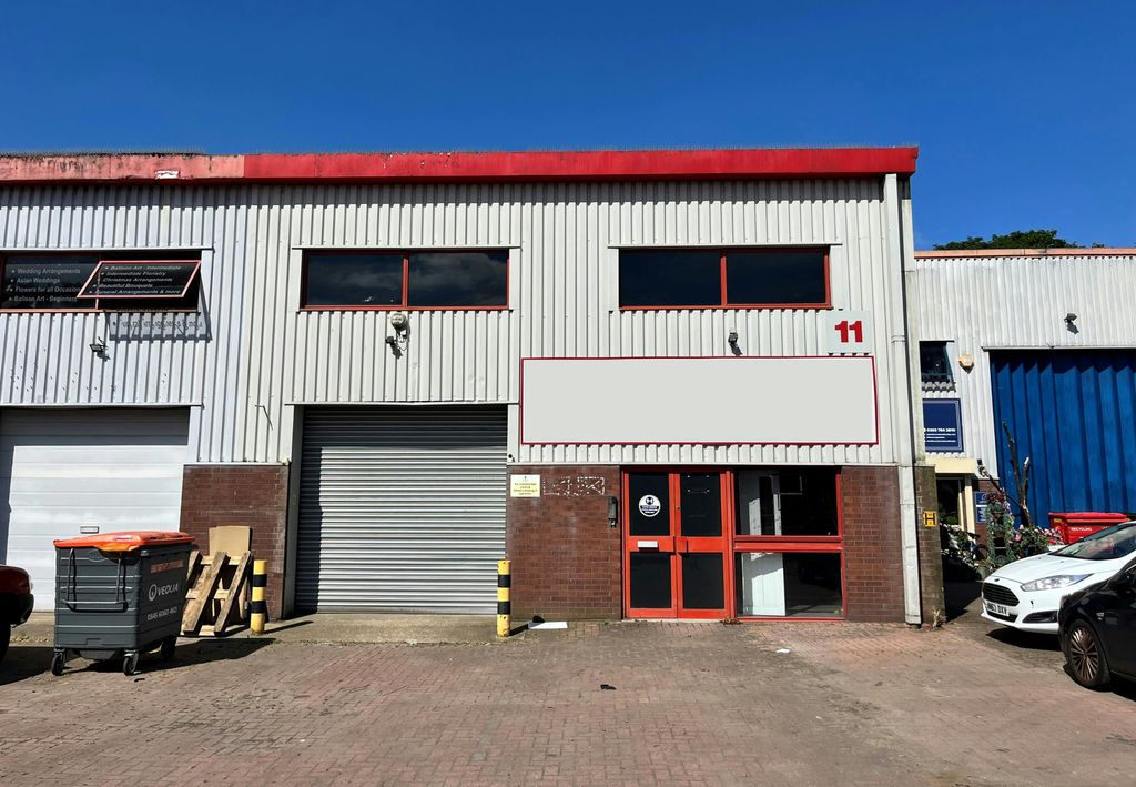 Property photo 1 of 11 Unit 11 Front Picture.Jpg