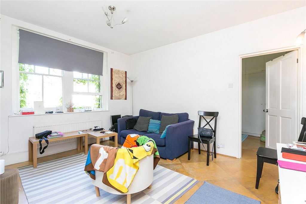 Property photo 3 of 12 Picture No. 14