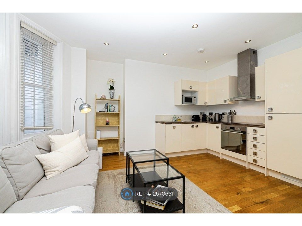 Property photo 3 of 19 Living Area