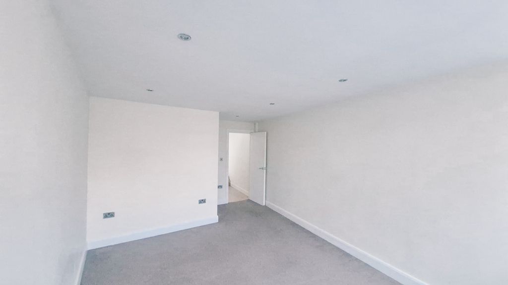 Property photo 2 of 3 Photo 2