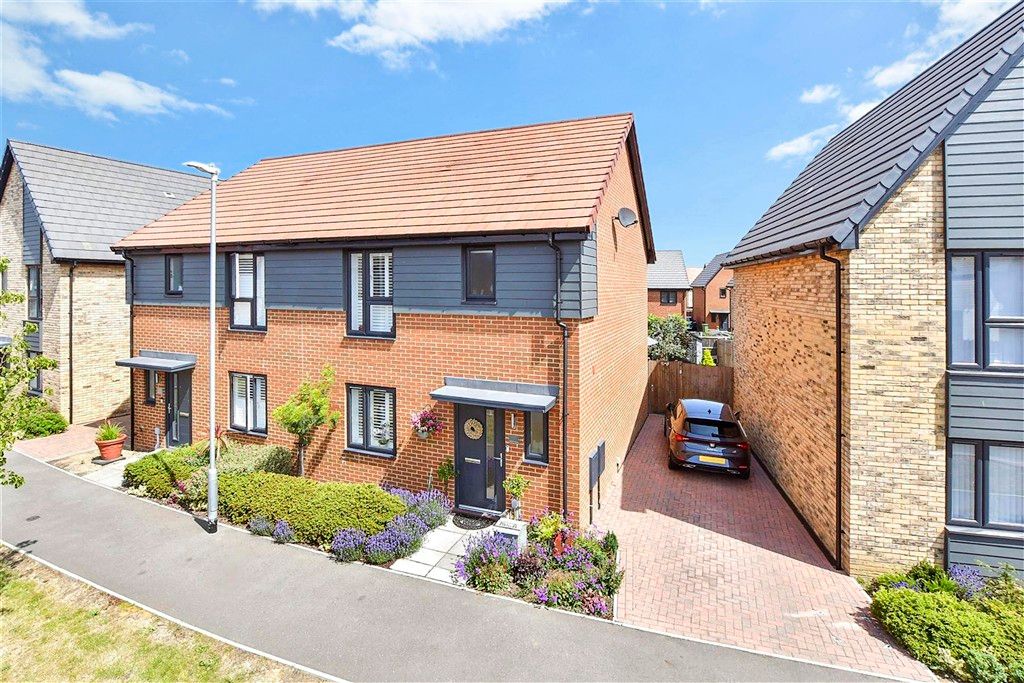 Property photo 2 of 12 External (Web)