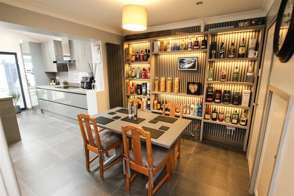 Property photo 3 of 5 Open Plan Island Kitchen