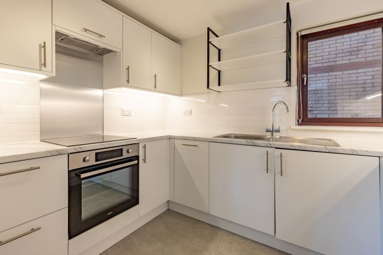 Property photo 2 of 9 274861