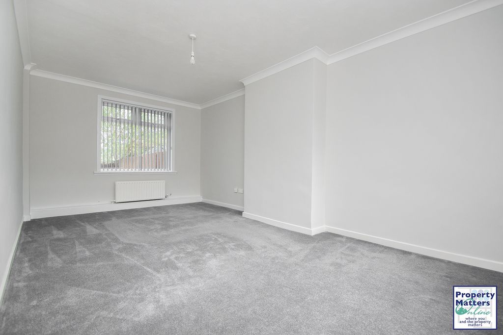 Property photo 2 of 13 Gallery