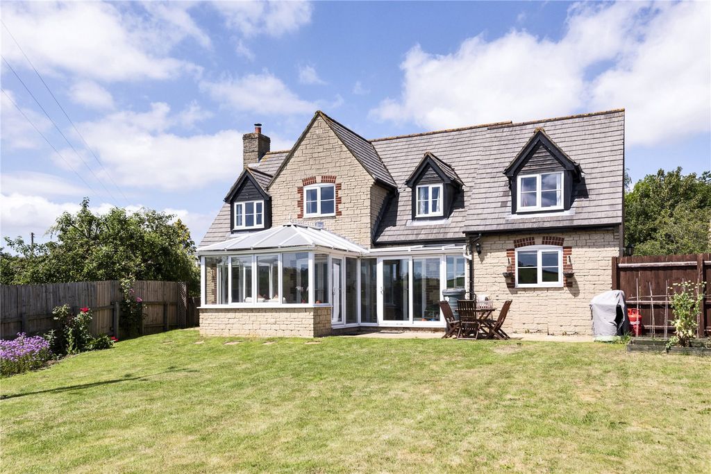 Property photo 1 of 22 Picture No. 03