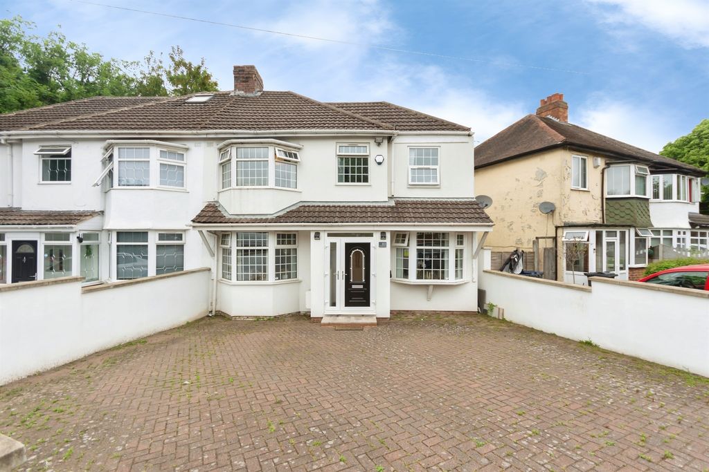 Property photo 1 of 34