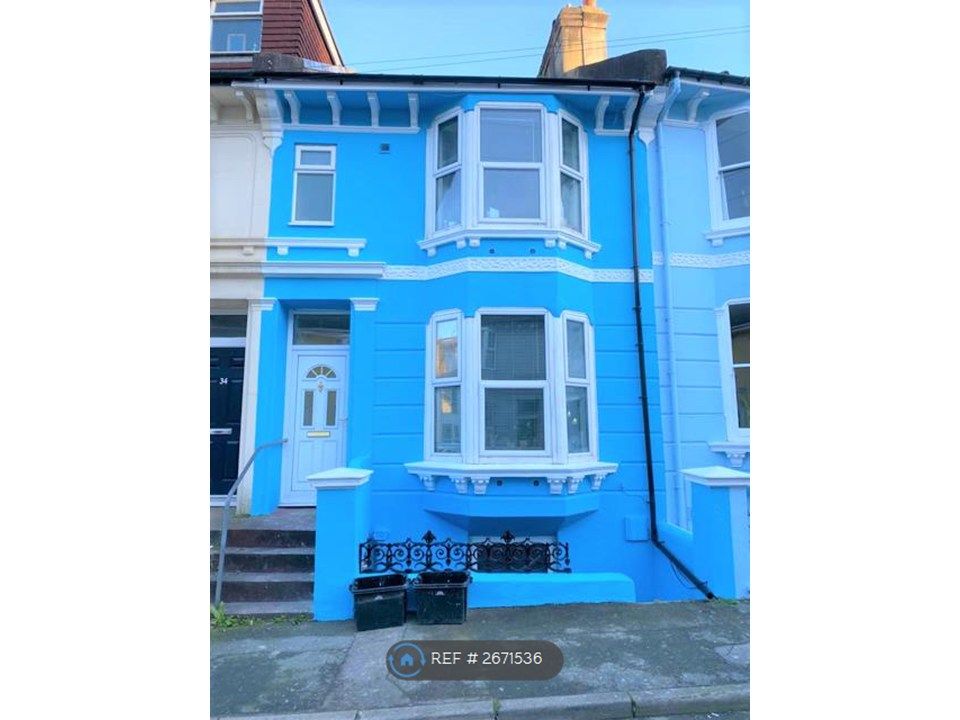 Property photo 1 of 13