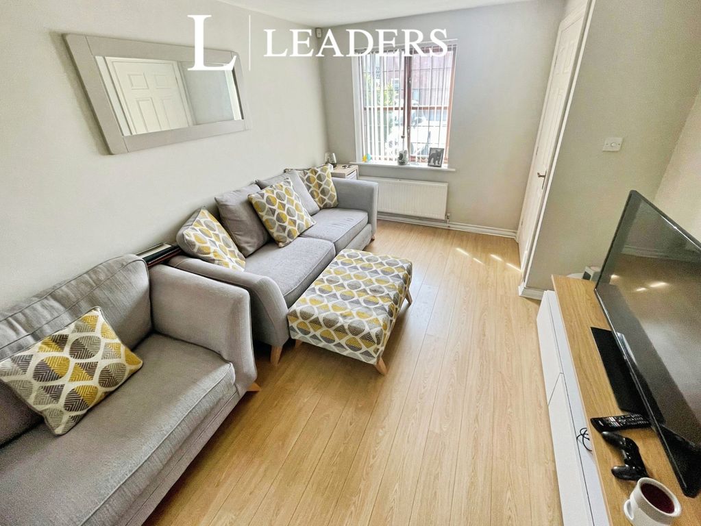 Property photo 3 of 7 Pbox-Img.Jpg