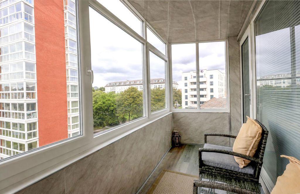 Property photo 3 of 18 443