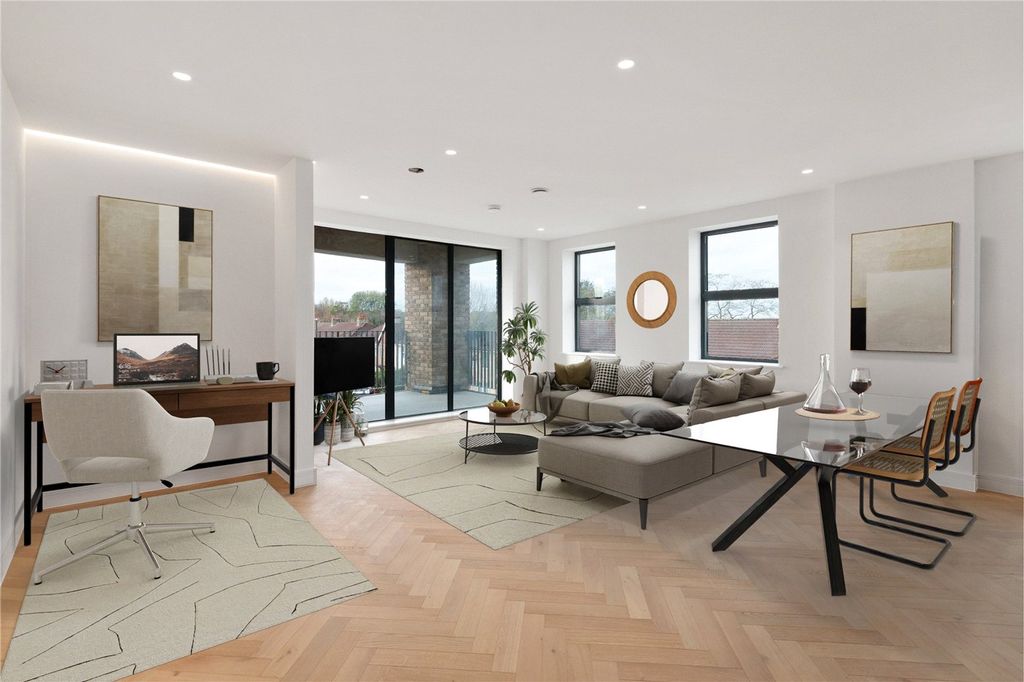 Property photo 1 of 14 Picture No. 18