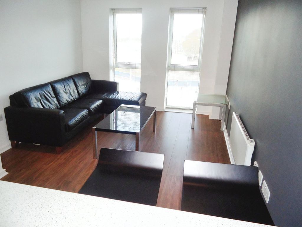 Property photo 3 of 6 Picture No. 10