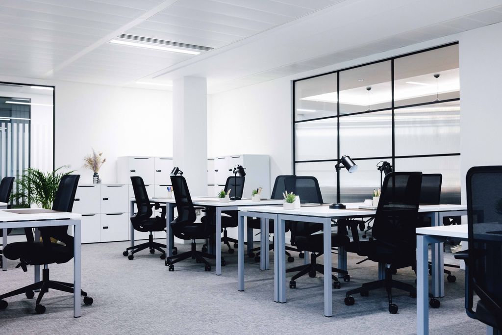 Property photo 3 of 13 Office