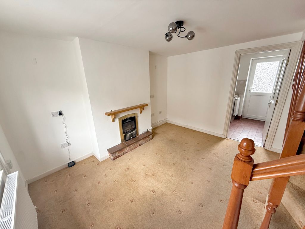 Property photo 2 of 12 Living Room