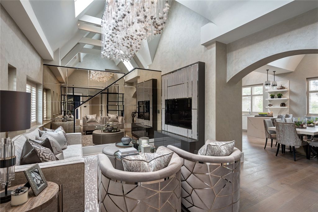 Property photo 2 of 46 Picture No. 49