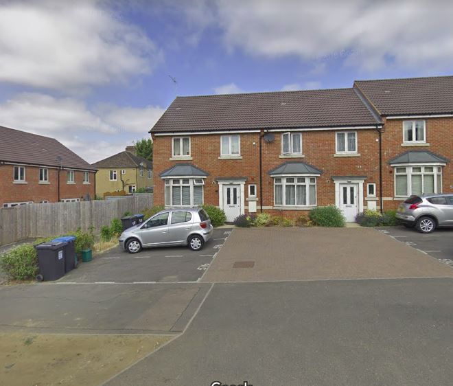 Property photo 1 of 12