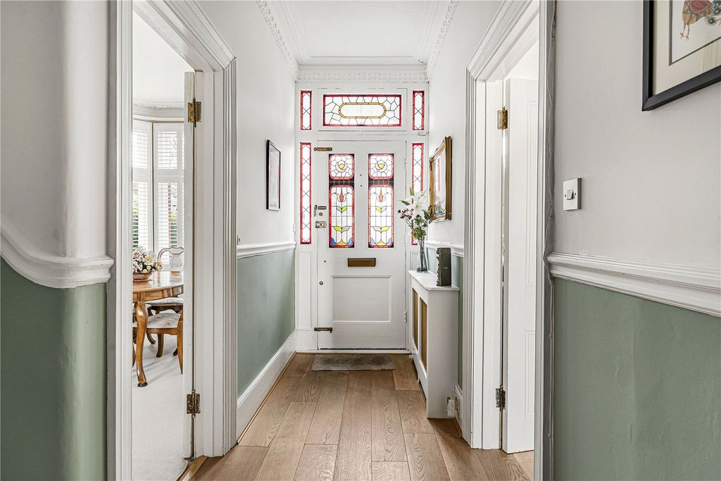 Property photo 2 of 27 Hallway