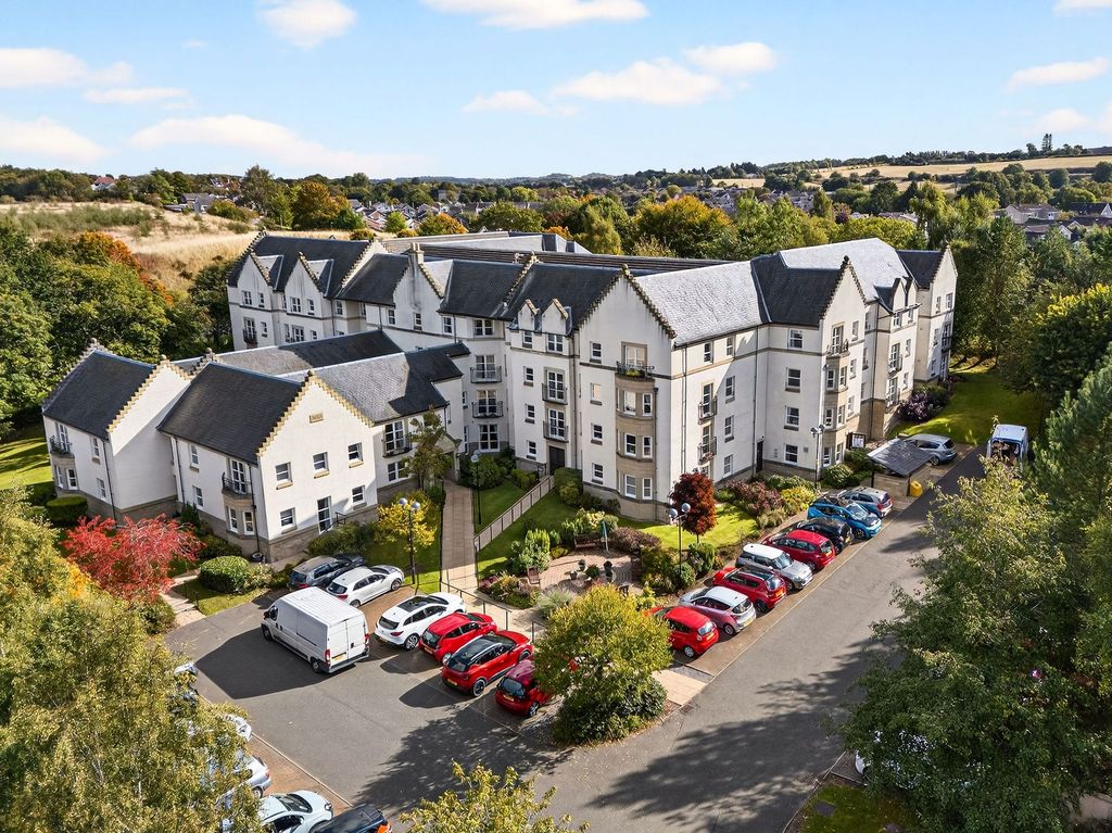 Property photo 1 of 20 Kinloch View