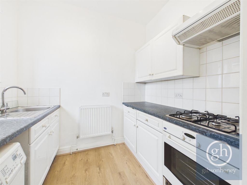 Property photo 3 of 6 Cam05080G0-Pr0366-Still008.Jpg