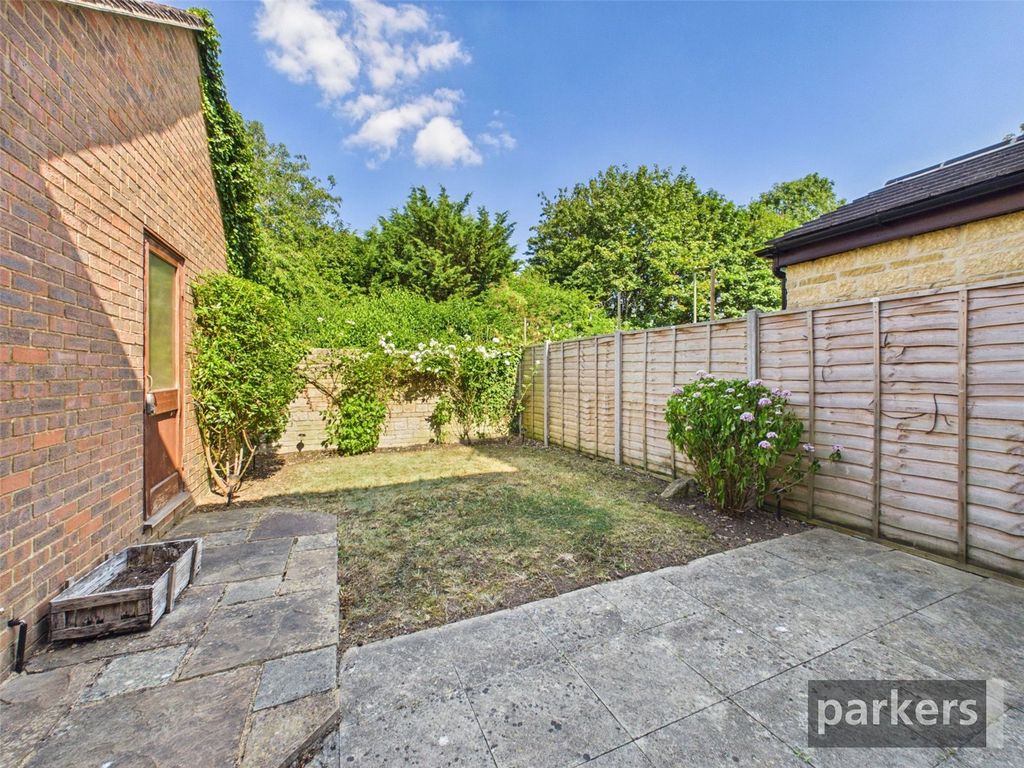Property photo 3 of 18 Picture No. 22