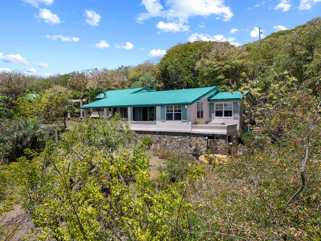 Property photo 1 of 23