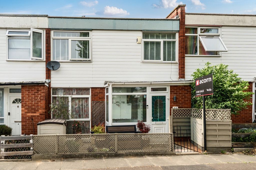 Property photo 1 of 17 1469667-29-6A1Dad...