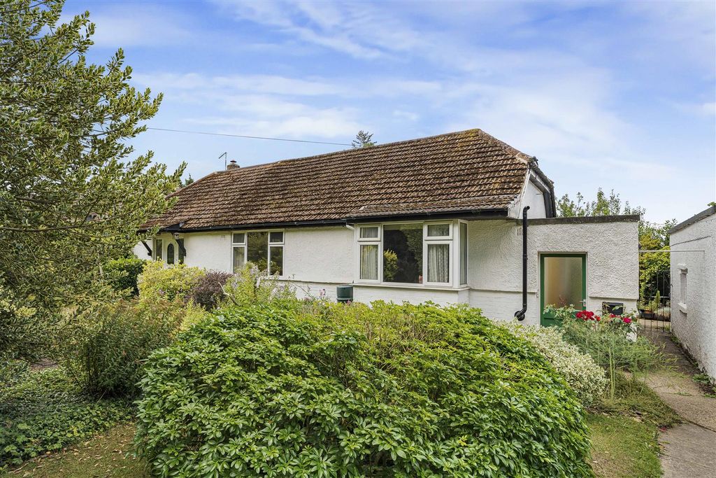 Property photo 1 of 35 33_59161.Jpg