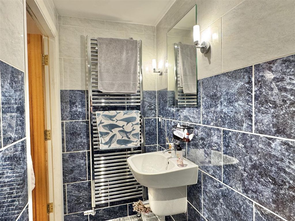Additional image 9 of 2 bed flat for saleShrewsbury Street, Glossop SK13