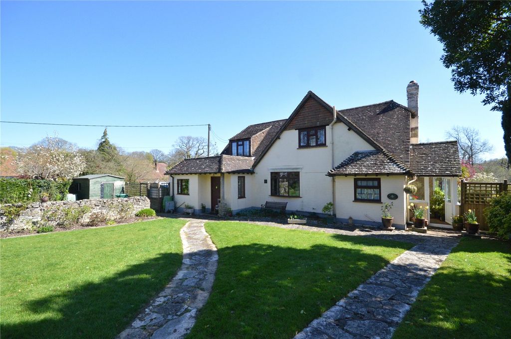 Property photo 1 of 27 Picture No. 34