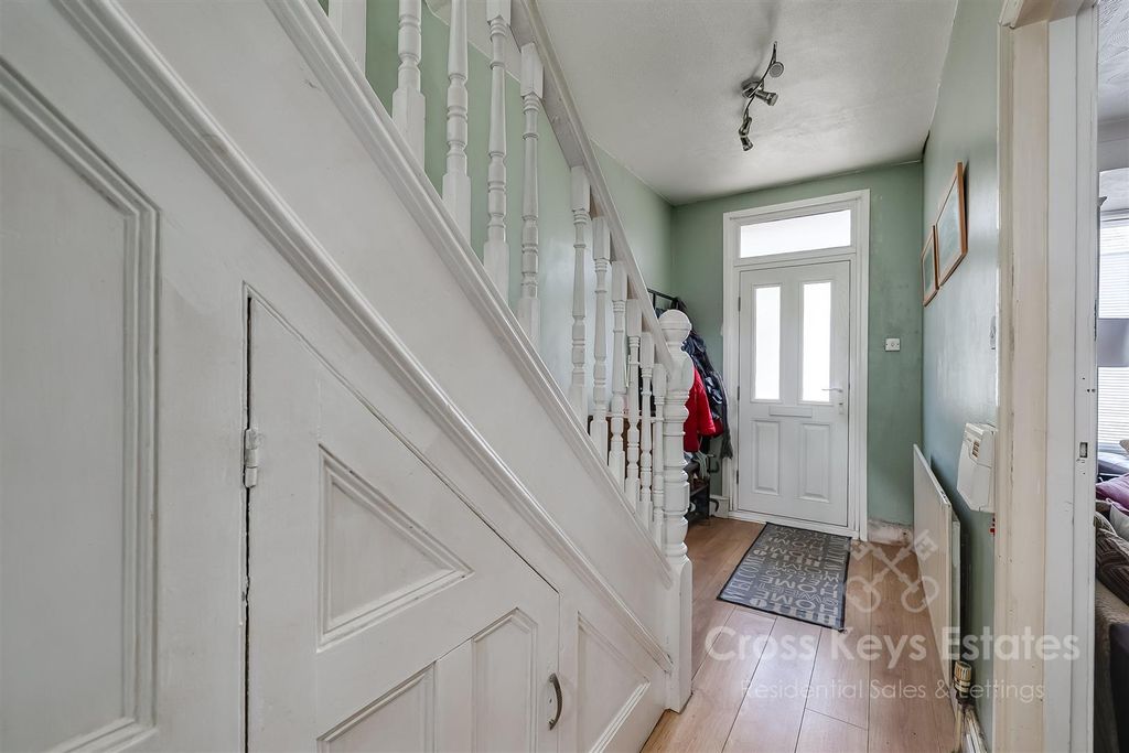 Property photo 3 of 22 Hallway