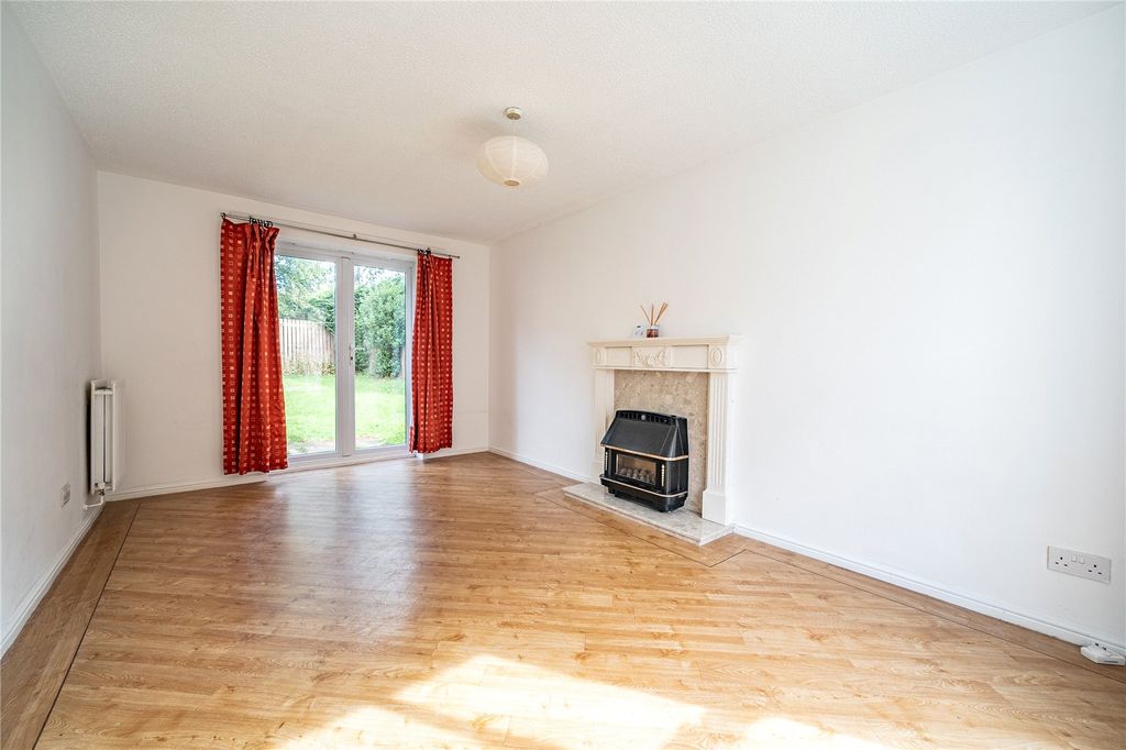 Property photo 2 of 16 Picture No. 26