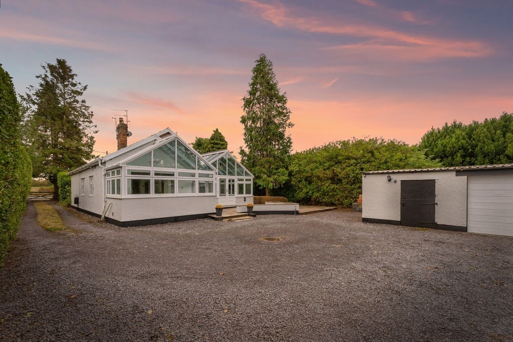 Property photo 2 of 24 Pbox-Img.Jpg