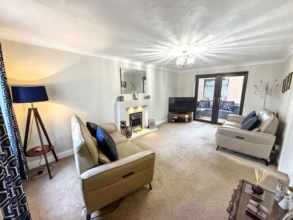 Property photo 3 of 30