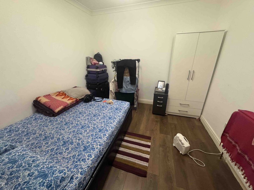 Property photo 2 of 3 Gallery