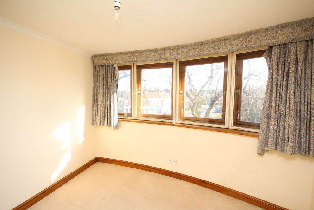 Additional image 10 of 2 bed flat for salePark Court, Norton Way South, Letchworth Garden City SG6