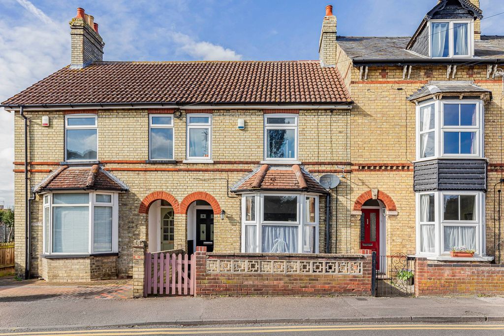 Property photo 1 of 25