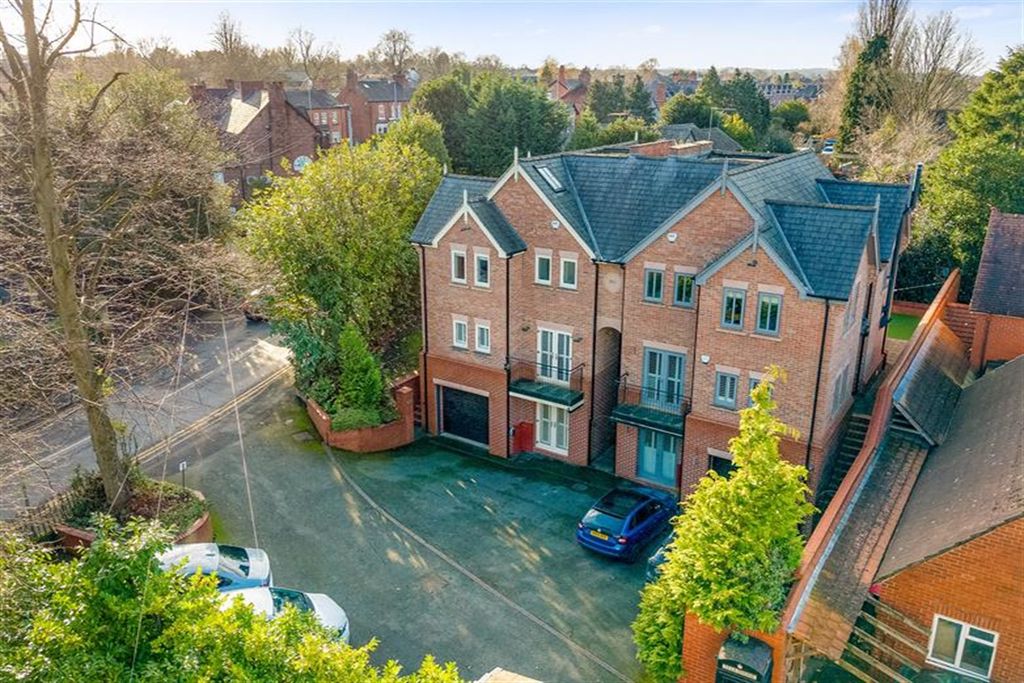 Property photo 1 of 34 (Main)