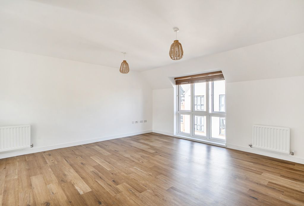 Property photo 3 of 17 1526721 (8).Jpg