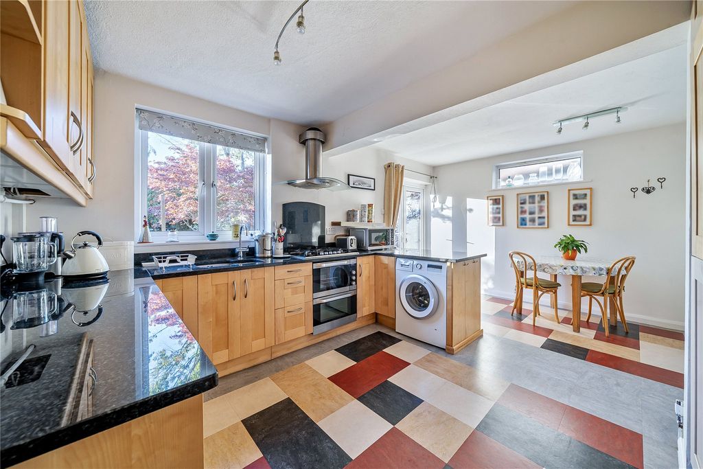 Property photo 3 of 20 Picture No. 23