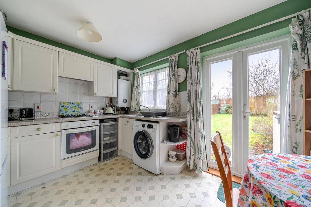 Property photo 3 of 20 1405661-7-697c7F00Da94d.Jpg