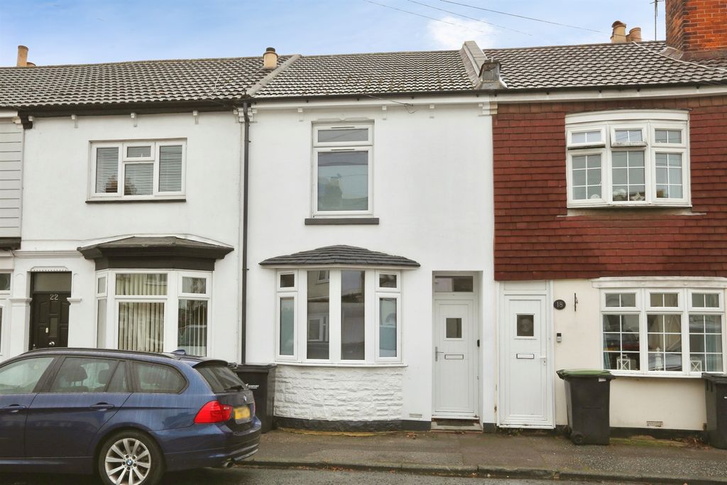 Property photo 1 of 12