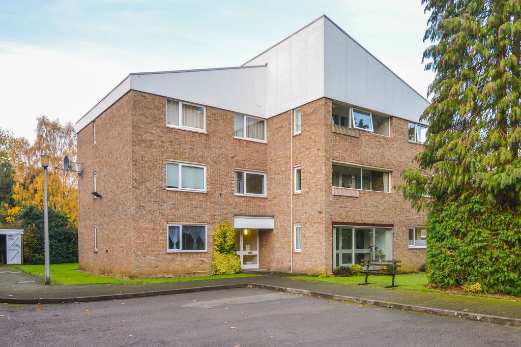 Property photo 1 of 7