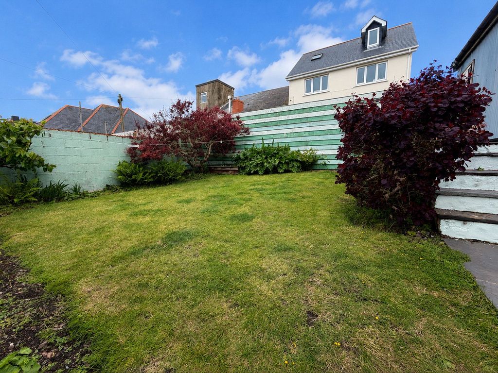 Additional image 31 of 5 bed semi-detached house for saleCharles Street, Milford Haven, Pembrokeshire SA73