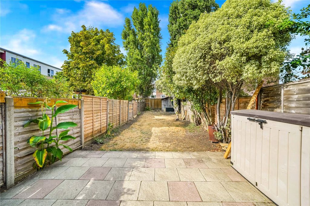Property photo 3 of 18 Picture No. 03