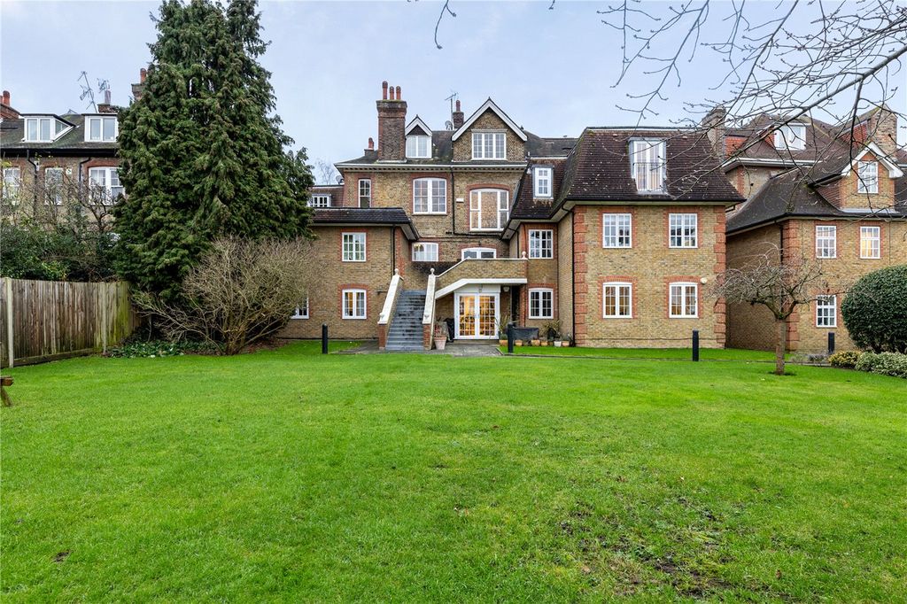 Property photo 3 of 10 Picture No. 11