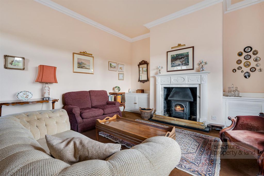 Property photo 3 of 33 1 (35).Jpg